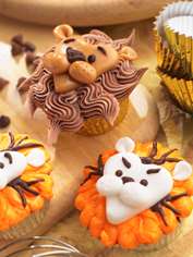Lionheart Cupcakes