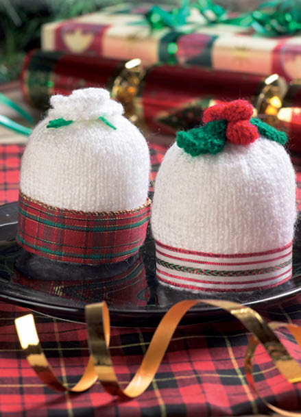 Christmas Holly Cake