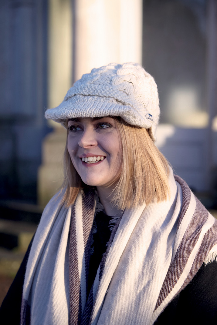 Cable-knit Peaked Cap