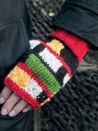 Mondrian Wrist Warmers to Knit