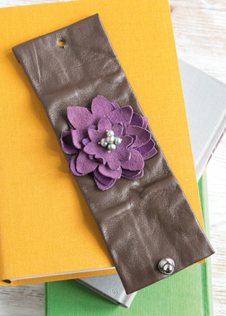 Fashion Flower Cuff