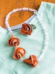 Roses Necklace and Ring Set