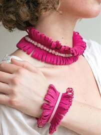 Ruff-style Necklace and Cuff
