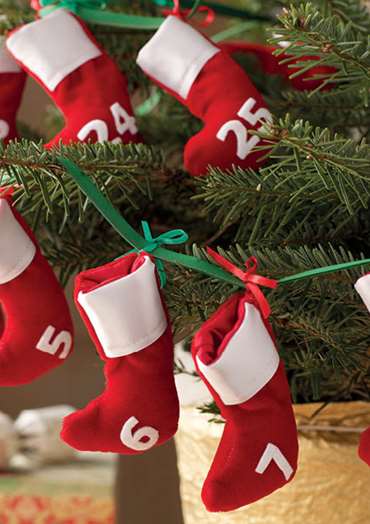 Advent Stockings Bunting