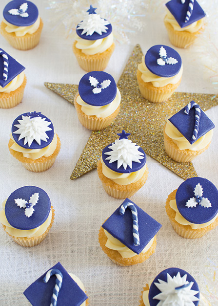 Christmas Cheer Cupcakes