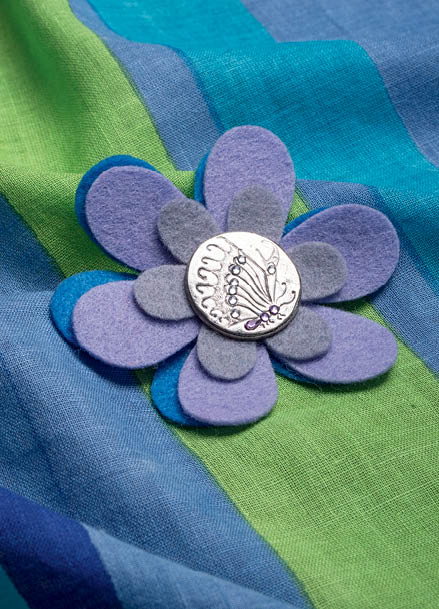 Felt Daisy Brooch