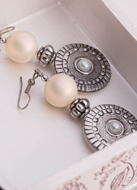 Pearl and Pewter Earrings
