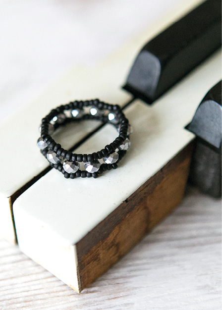 Right-angle Weave Band Ring