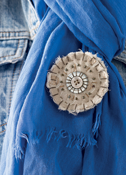 Tractor Wheel Brooch