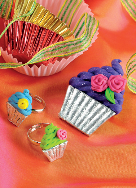 Cup Cake Brooch