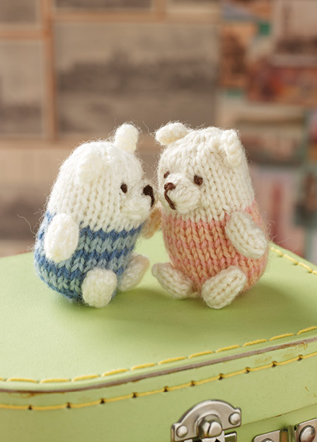 tiny knitted teddy bear pattern